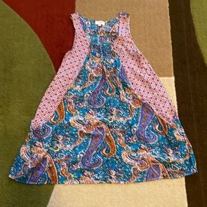 Umgee sleeveless shift dress size M.